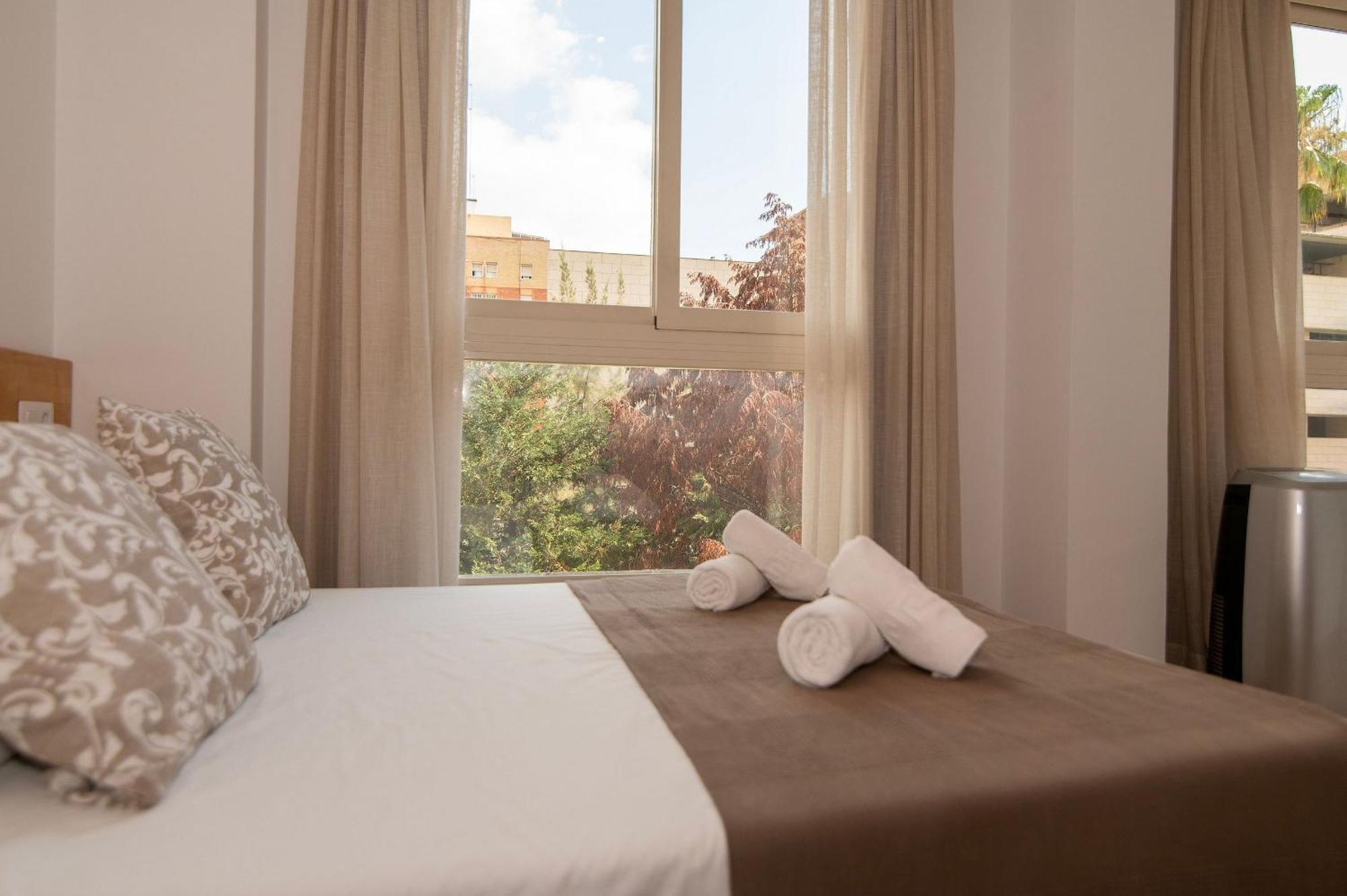11 Nights Studios Valencia Eksteriør billede