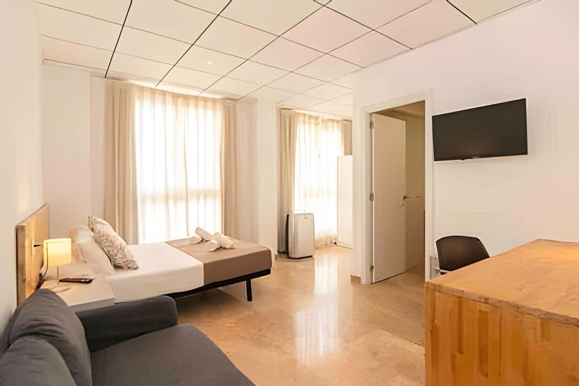 11 Nights Studios Valencia Eksteriør billede
